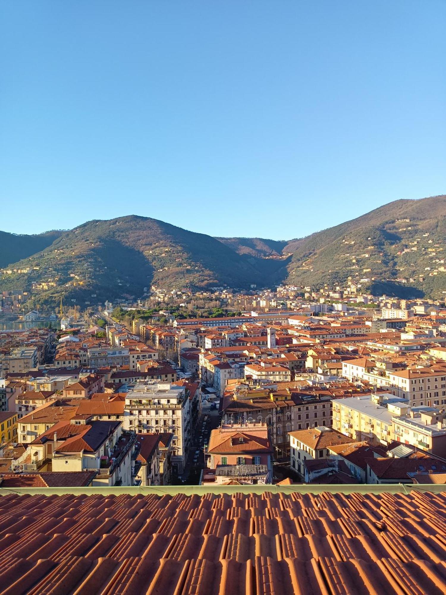 Ferienwohnung Bijou Loft La Spezia Exterior foto